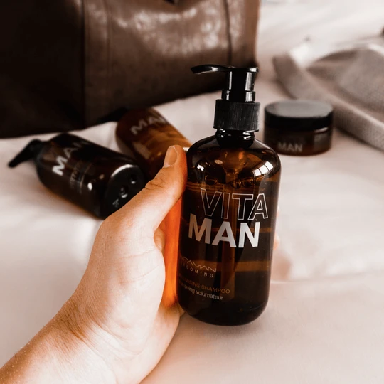 VITAMAN β Organic Moisturising Shampoo For Men 250ml - Image 3