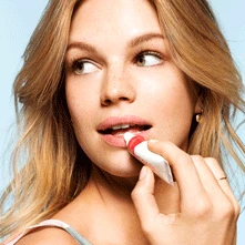 Moisturizing Lip Glossy - Image 6