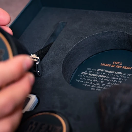 MEN3 – Luxury Shaving Experience Gift Box For Men - Image 5