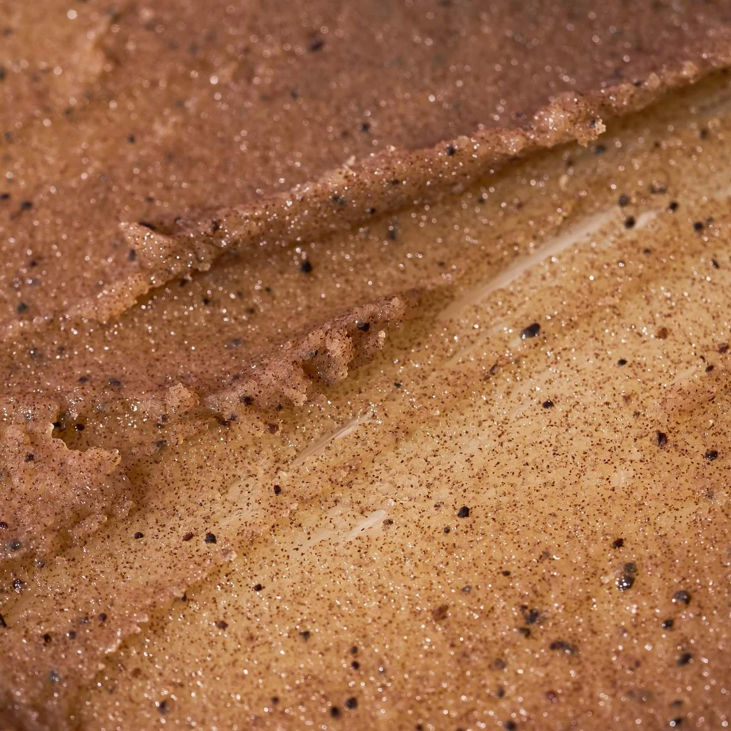 Exfoliating Crush Scrub - Image 6